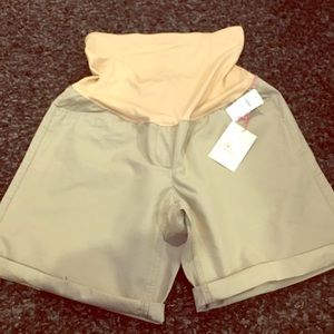 NWT Gap Maternity Khaki Shorts